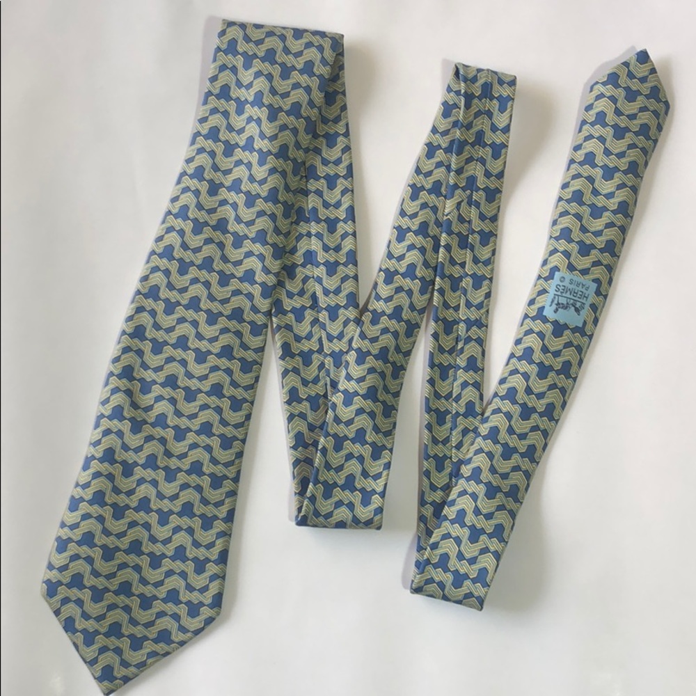 Hermès silk tie